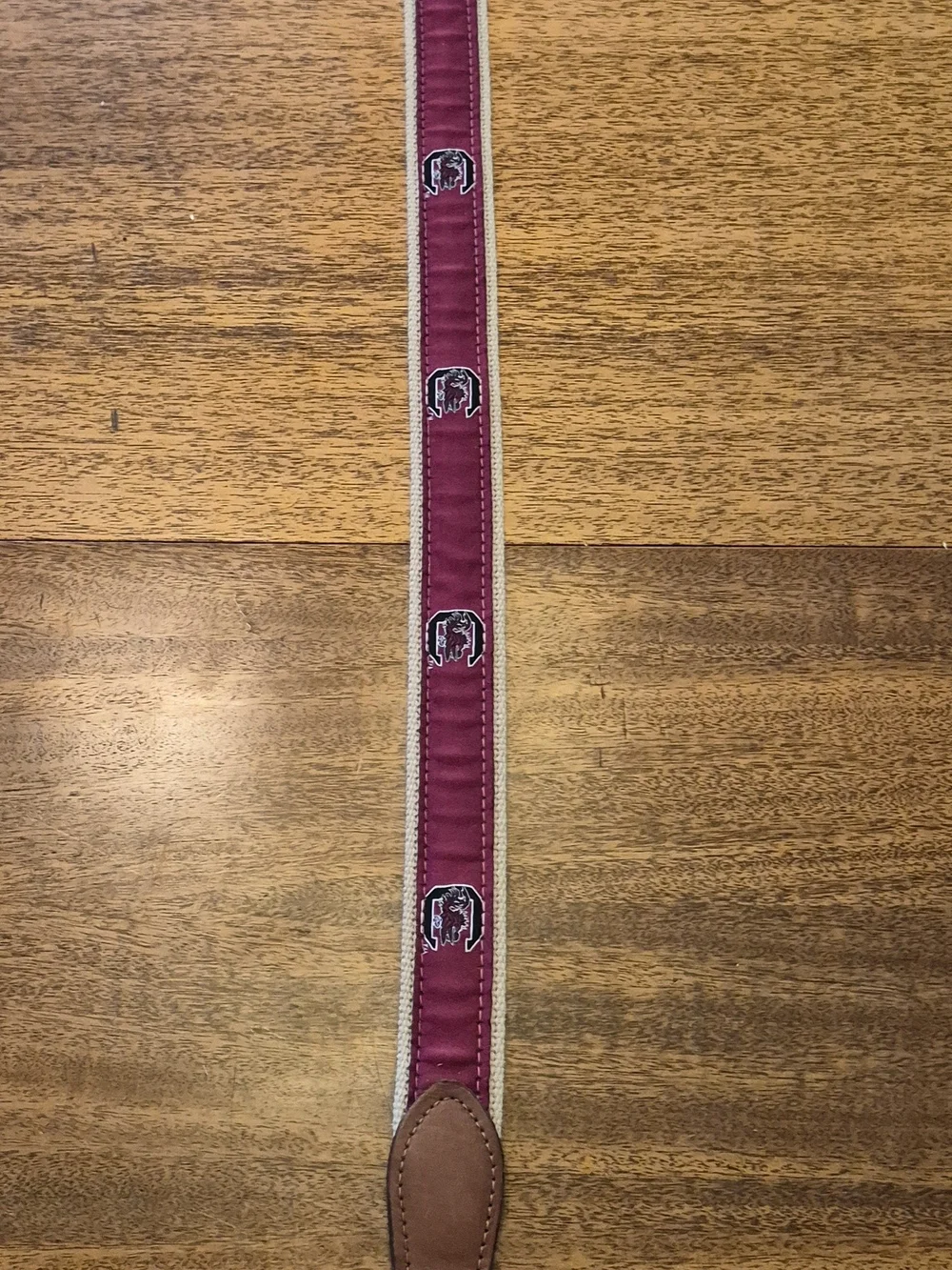 Men's Gamecocks  Ribbon Belt with Team Logo Accent Size 32 Leather Trim